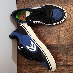 CARIUMA, Mike Vallely skate shoes, 100% Vegan, women's 7.5, mens 6